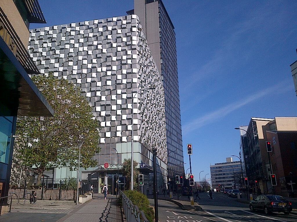 city skyscraper